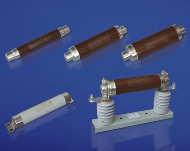 XRNT1-12/S變壓器保護用高壓限流式熔斷器